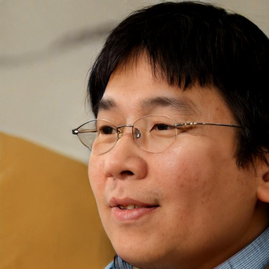 Retrato profesional de Thiago Mendizábal